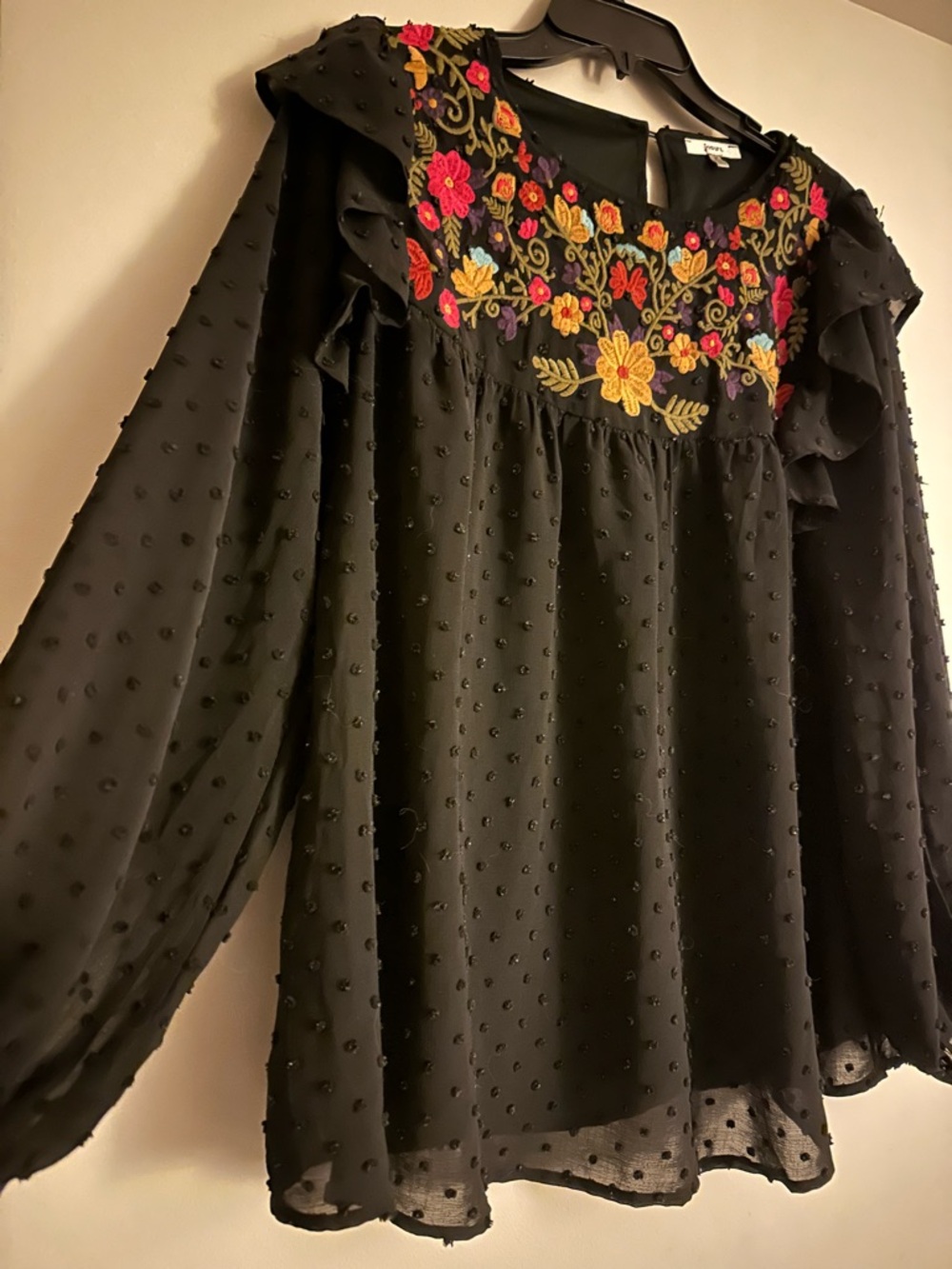 JODIFL Black Embroidered Floral Ruffle Blouse